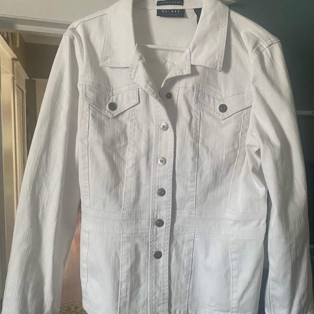 White denim Jacket